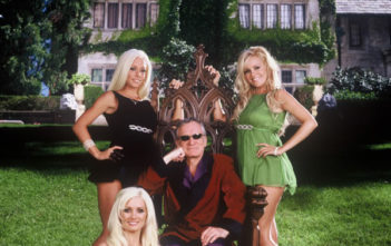 Hé lộ căn biệt thự theo chủ nghĩa hưởng lạc của ông trùm Playboy Hugh Hefner
