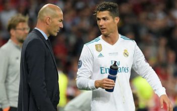 Nghi án Zidane bị ép ra đi: Phe Ronaldo tan rã, tháo chạy khỏi Real