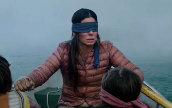 Trailer “Bird Box” vừa tung bị phát hiện giống tác phẩm kinh dị từng gây sốt “A Quiet Place” đến khó tin
