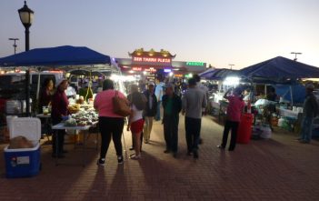Hội chợ Ẫm thực và Giải trí tại Bến Thành Plaza, Arlington, Texas