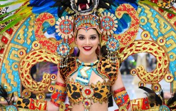Dàn thí sinh Miss Universe 2018 khoe sắc với trang phục dân tộc