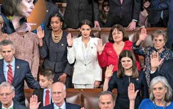 Freshman Democrats Turn on Pelosi Over Border Wall, Seek Deal with Trump