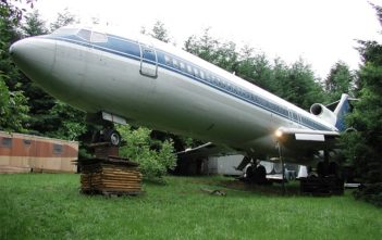 Chuyện thật như đùa: Mua máy bay Boeing 727 về làm… nhà ở