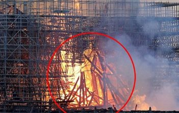 Hình ảnh giống Chúa Jesus trong vụ cháy Nhà thờ Đức Bà gây chú ý