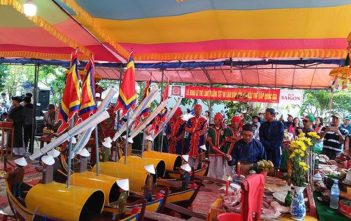 Xúc động Lễ Khao lề thế lính Hoàng Sa