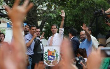 Venezuela: Ông Guaido kêu gọi biểu tình phản đối mất điện, nước