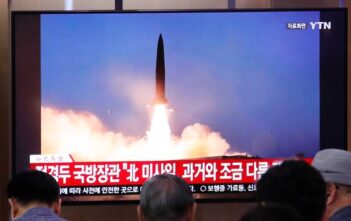 Kim Jong Un hài lòng với tên lửa khiến kẻ thù ‘khốn khổ’