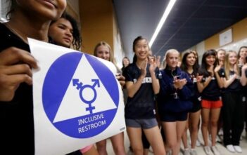 Chicago School District Allows Transgender Students Unrestricted Locker Room Access