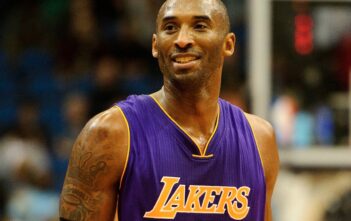 ‘Dear Basketball’ – lời giã biệt và dấu ấn Hollywood của Kobe Bryant
