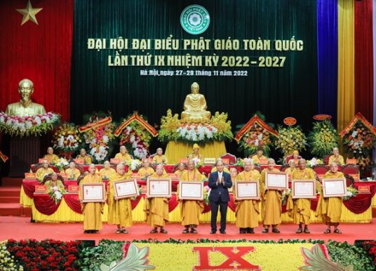 Giáo hội Phật giáo Việt Nam trở thành công cụ khống chế Phật giáo như thế nào?